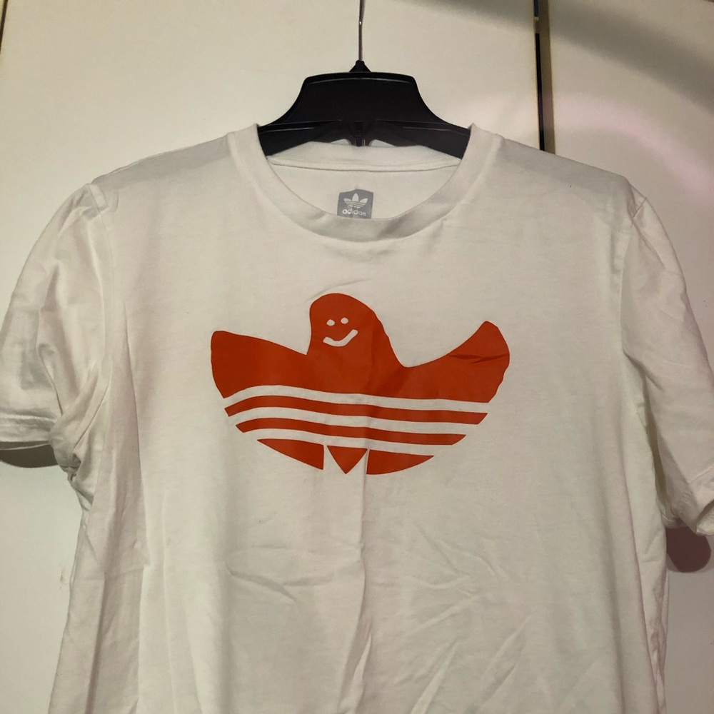 Adias limited edition skateboarding collection top